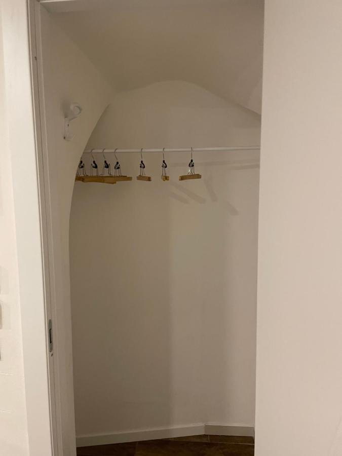 Luxury 1 Al Duomo Di Parma Apartment Luaran gambar