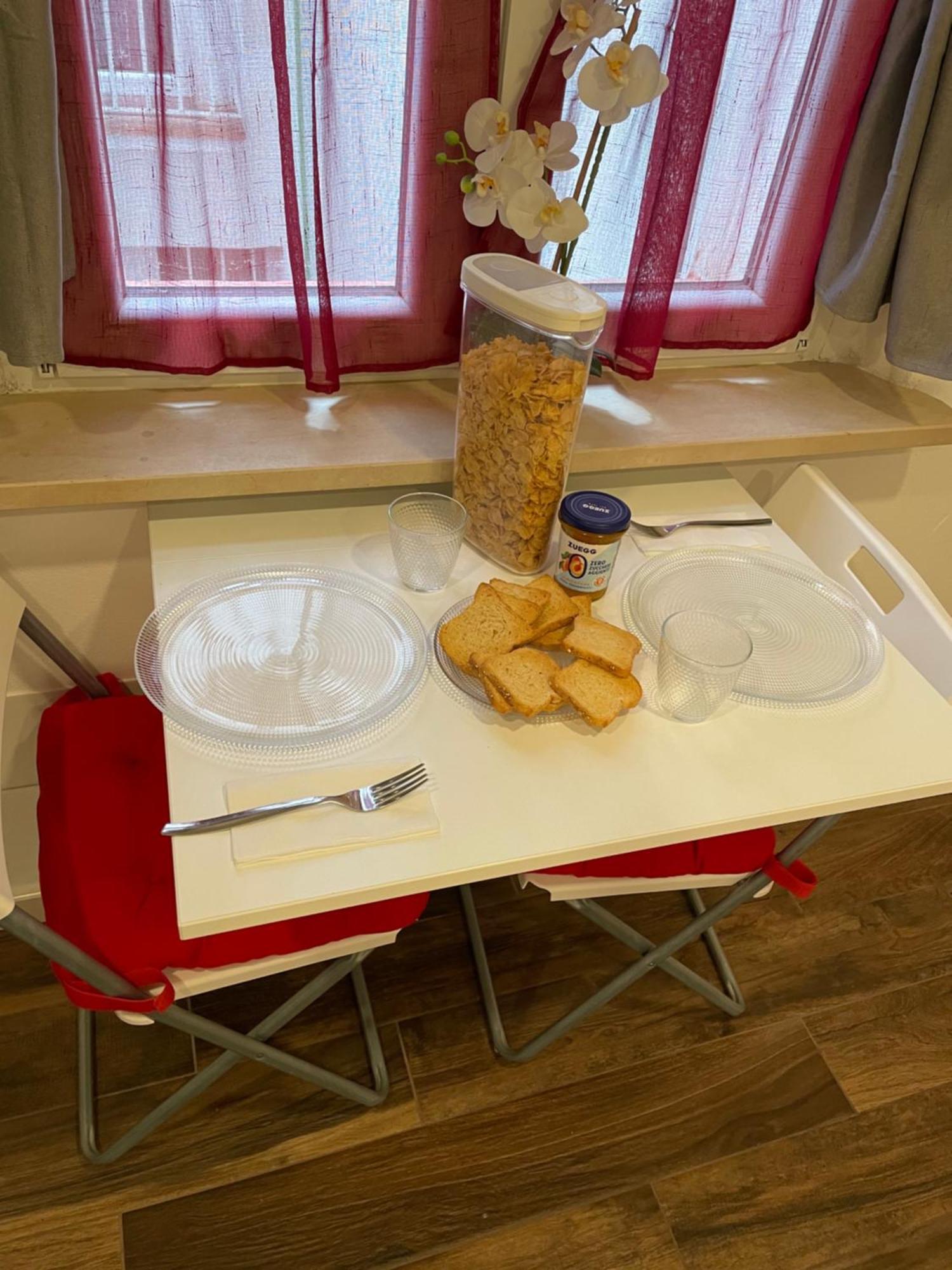 Luxury 1 Al Duomo Di Parma Apartment Luaran gambar